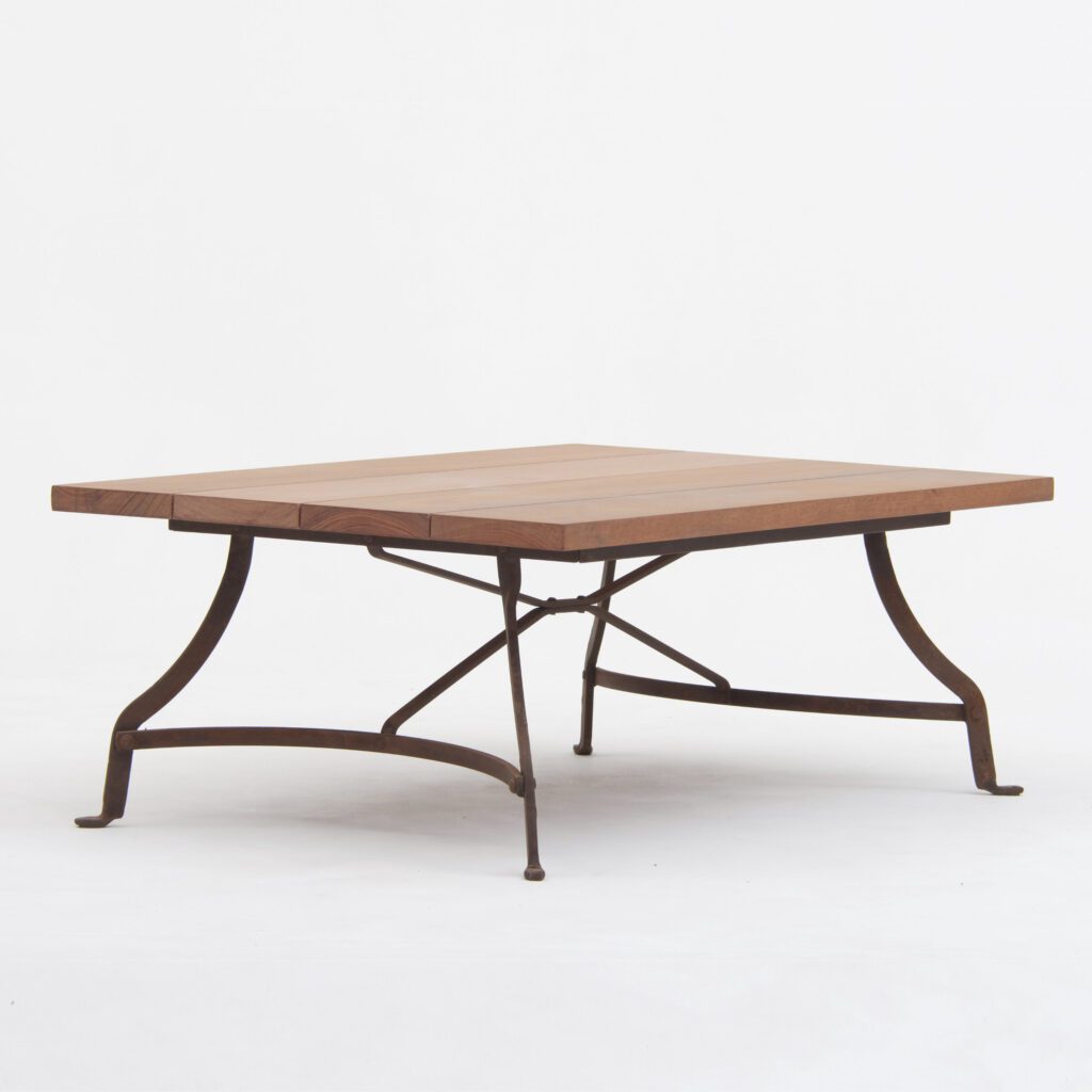 deluxe coffee table