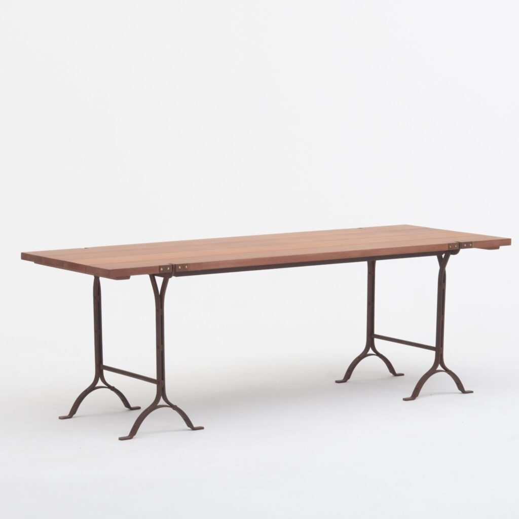 trestle table
