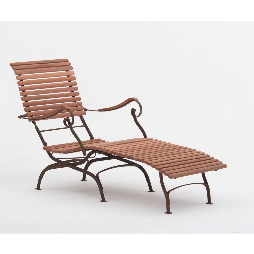 recliner with footrest